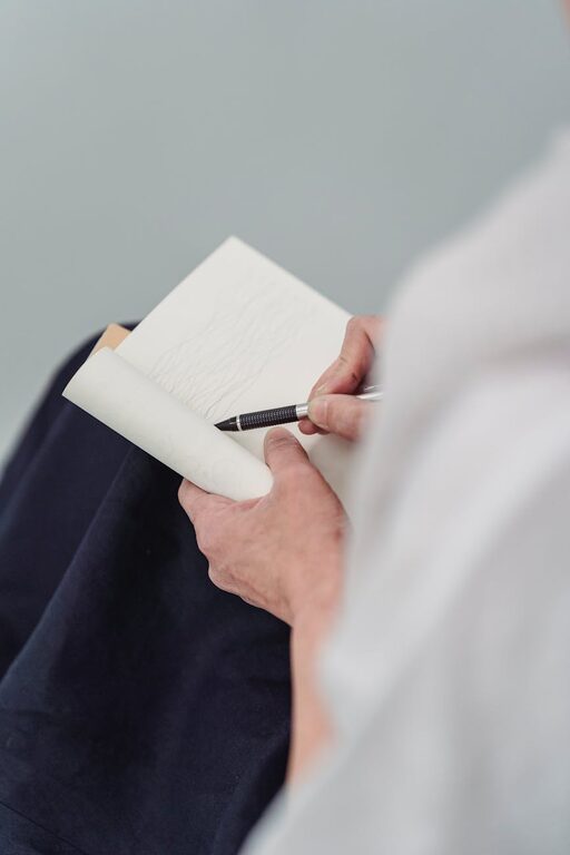 How to Journal for Clarity and Focus Every Day